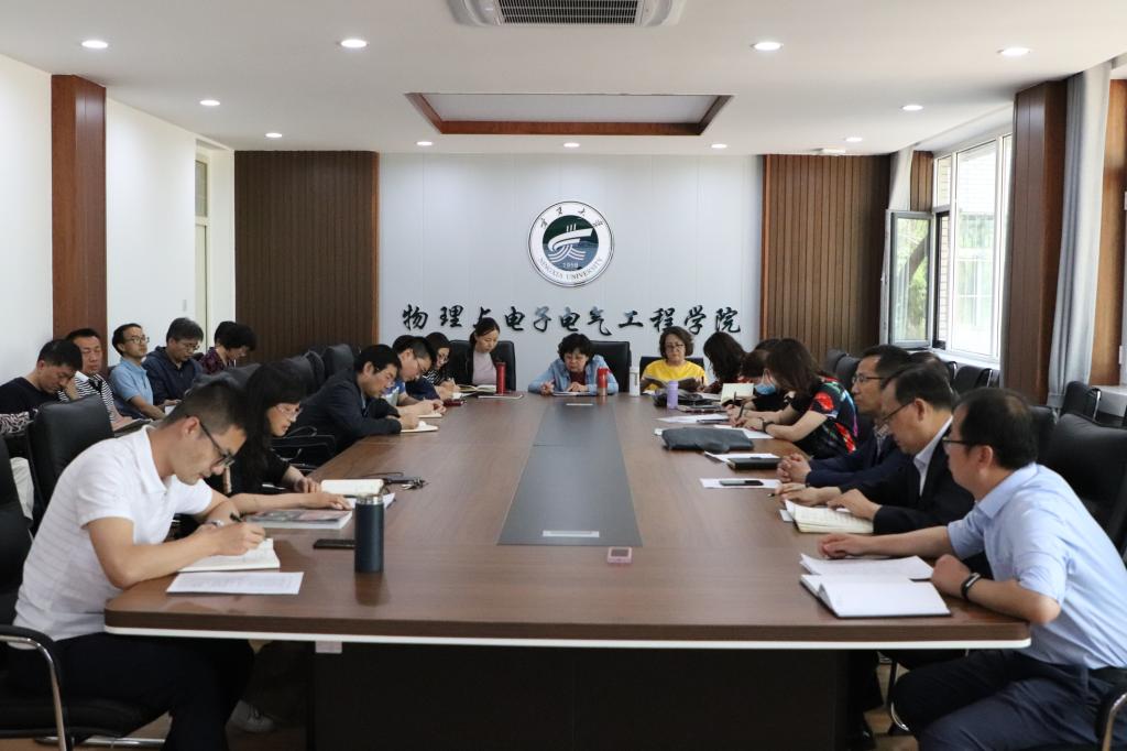 //news.seqingp.com/__local/8/4D/B9/D1F641684300E0166C16E0E2D78_77CC43F7_13AA1.jpg